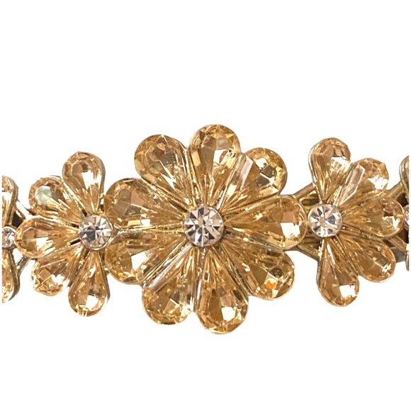 Sparkling Floral Crystal Barrette - Picture 6 of 6